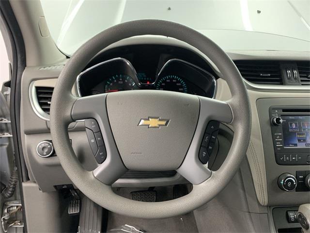 Used Chevrolet Traverse LS 2017 | Eastchester Motor Cars. Bronx, New York Used Chevrolet Traverse LS 2017 | Eastchester Motor Cars. Bronx, New York
