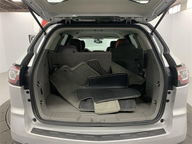 Used Chevrolet Traverse LS 2017 | Eastchester Motor Cars. Bronx, New York Used Chevrolet Traverse LS 2017 | Eastchester Motor Cars. Bronx, New York