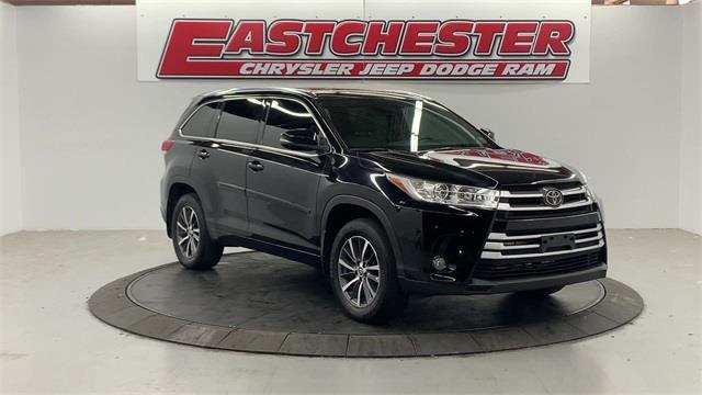 Used Toyota Highlander XLE 2018 | Eastchester Motor Cars. Bronx, New York Used Toyota Highlander XLE 2018 | Eastchester Motor Cars. Bronx, New York