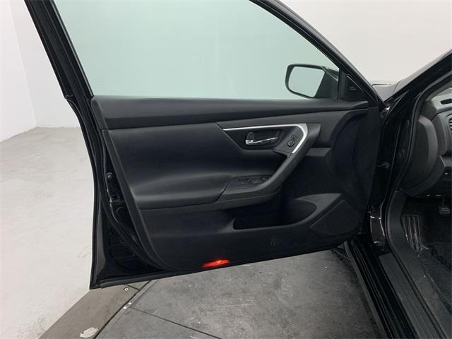 Used Nissan Altima 2.5 SV 2016 | Eastchester Motor Cars. Bronx, New York Used Nissan Altima 2.5 SV 2016 | Eastchester Motor Cars. Bronx, New York