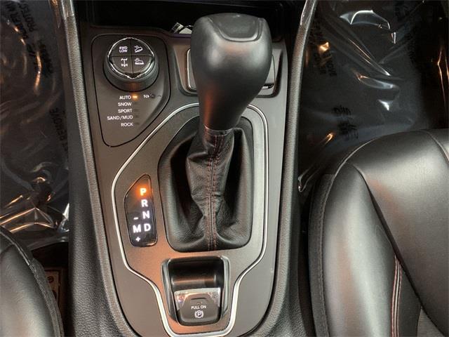 Used Jeep Cherokee Trailhawk 2019 | Eastchester Motor Cars. Bronx, New York Used Jeep Cherokee Trailhawk 2019 | Eastchester Motor Cars. Bronx, New York