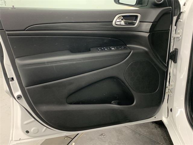 Used Jeep Grand Cherokee Altitude 2019 | Eastchester Motor Cars. Bronx, New York Used Jeep Grand Cherokee Altitude 2019 | Eastchester Motor Cars. Bronx, New York