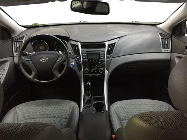 Used Hyundai Sonata SE 2012 | Eastchester Motor Cars. Bronx, New York Used Hyundai Sonata SE 2012 | Eastchester Motor Cars. Bronx, New York