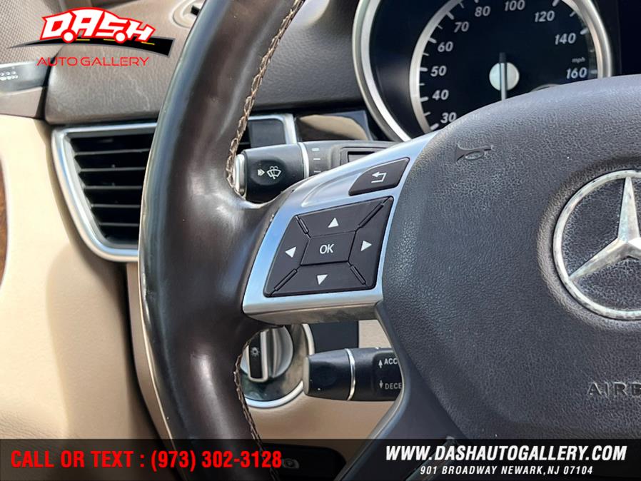 Used Mercedes-Benz M-Class 4MATIC 4dr ML 350 2015 | Dash Auto Gallery Inc.. Newark, New Jersey Used Mercedes-Benz M-Class 4MATIC 4dr ML 350 2015 | Dash Auto Gallery Inc.. Newark, New Jersey