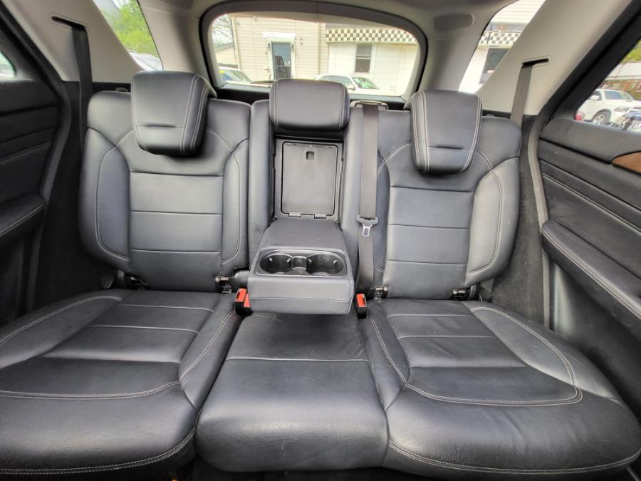 2015 Mercedes-Benz M-Class 4MATIC 4dr ML 350, available for sale in Newark , New Jersey | Champion Used Auto Sales 2. Newark , New Jersey 2015 Mercedes-Benz M-Class 4MATIC 4dr ML 350, available for sale in Newark , New Jersey | Champion Used Auto Sales 2. Newark , New Jersey