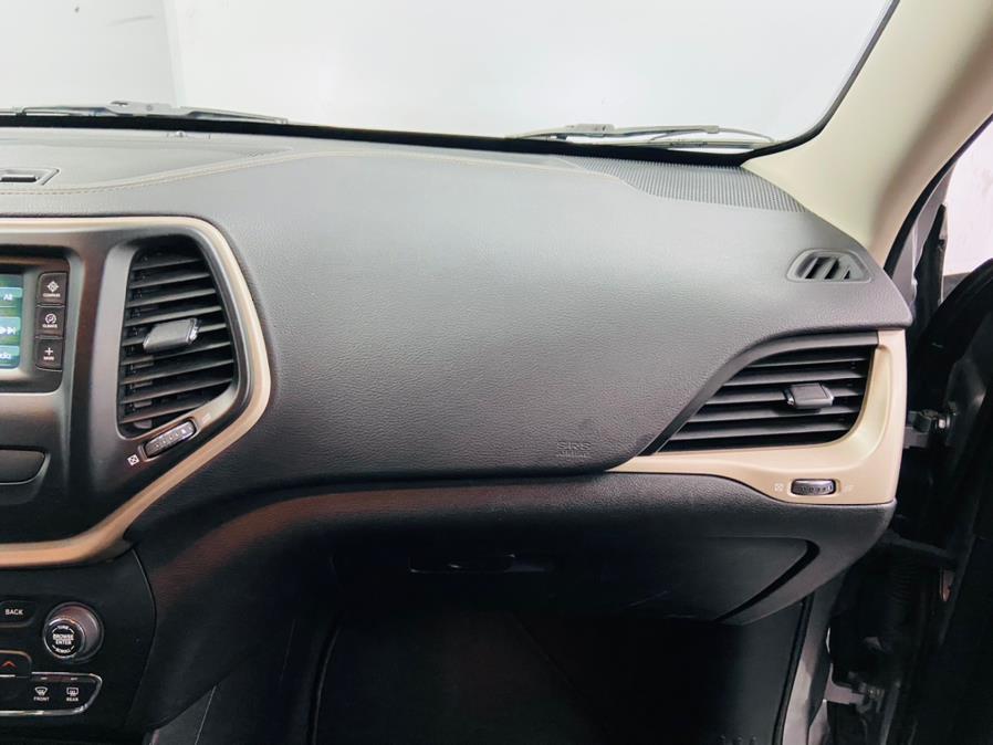 2017 Jeep Cherokee Latitude 4x4, available for sale in Linden, New Jersey | East Coast Auto Group. Linden, New Jersey 2017 Jeep Cherokee Latitude 4x4, available for sale in Linden, New Jersey | East Coast Auto Group. Linden, New Jersey