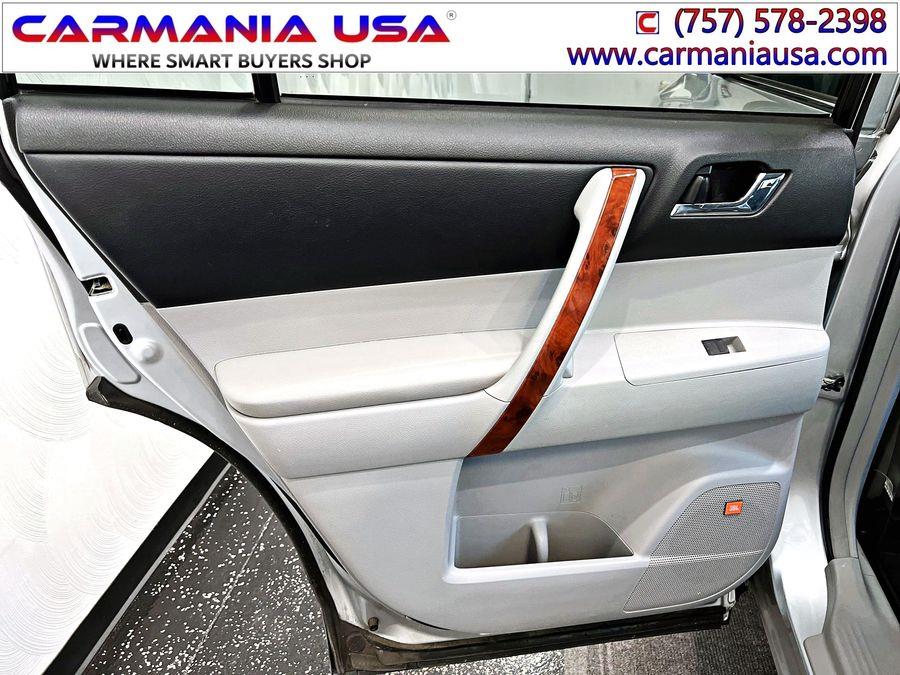 Used Toyota Highlander 4WD 4dr V6 Limited (Natl) 2011 | CARMANIA USA. Chesapeake, Virginia Used Toyota Highlander 4WD 4dr V6 Limited (Natl) 2011 | CARMANIA USA. Chesapeake, Virginia