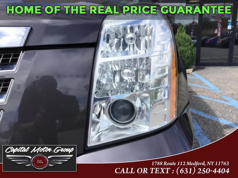 Used Cadillac Escalade AWD 4dr Luxury 2010 | Capital Motor Group Inc. Medford, New York Used Cadillac Escalade AWD 4dr Luxury 2010 | Capital Motor Group Inc. Medford, New York