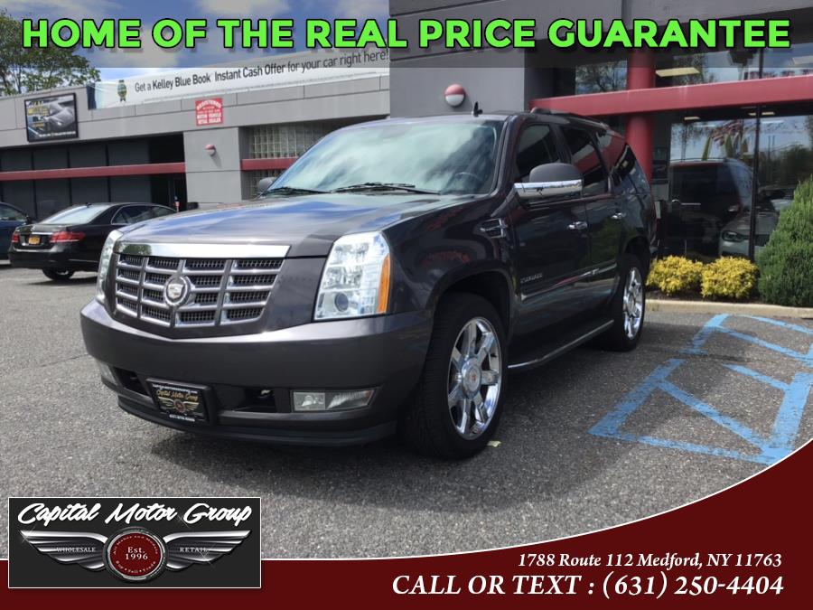 Used Cadillac Escalade AWD 4dr Luxury 2010 | Capital Motor Group Inc. Medford, New York Used Cadillac Escalade AWD 4dr Luxury 2010 | Capital Motor Group Inc. Medford, New York