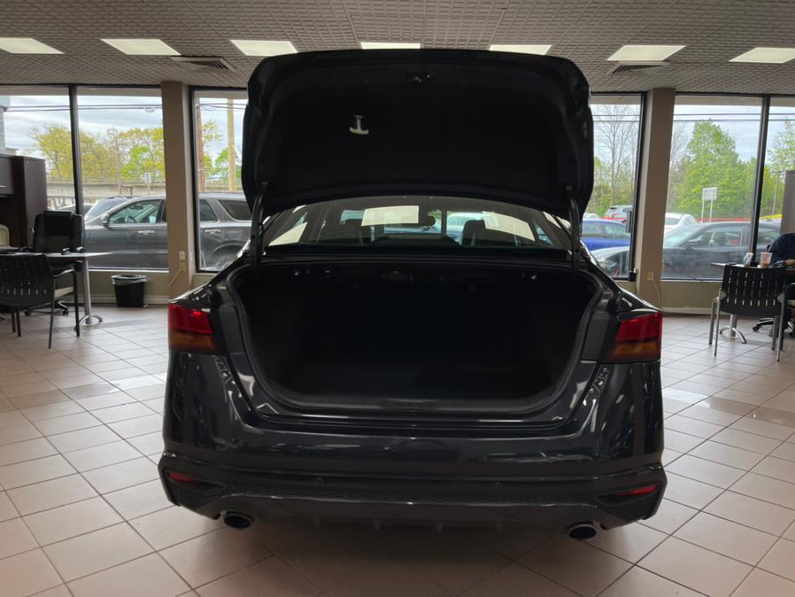 Used Nissan Altima 2.5 SL Sedan 2020 | Power Motors East. Massapequa Park, New York Used Nissan Altima 2.5 SL Sedan 2020 | Power Motors East. Massapequa Park, New York
