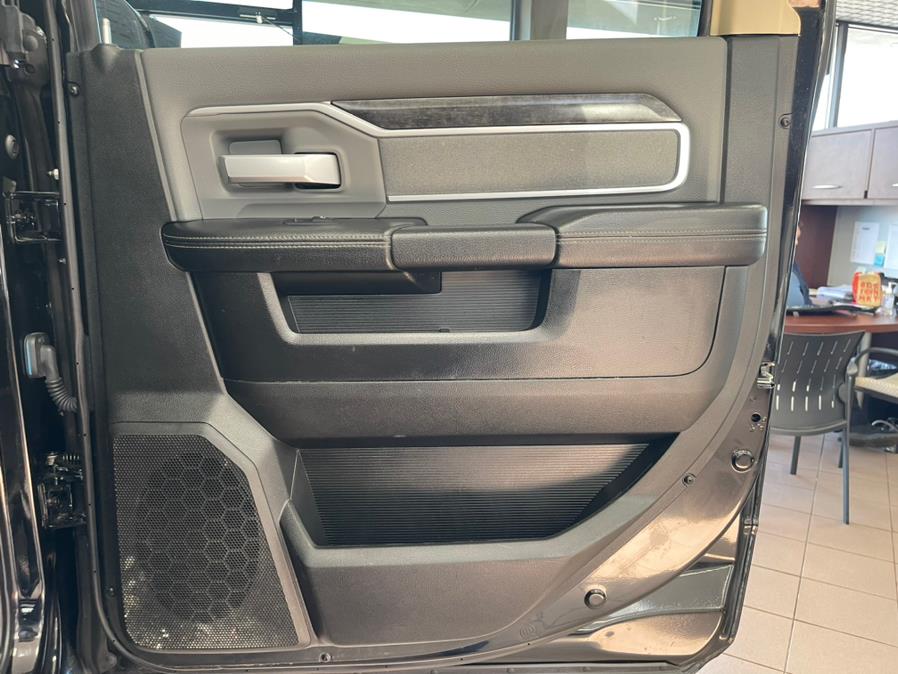 Used Ram 2500 Big Horn 4x4 Crew Cab 6''4" Box 2019 | Power Motors East. Massapequa Park, New York Used Ram 2500 Big Horn 4x4 Crew Cab 6''4" Box 2019 | Power Motors East. Massapequa Park, New York