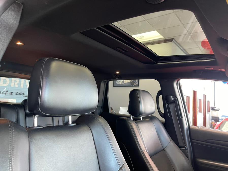 2020 Jeep Grand Cherokee Altitude 4x4, available for sale in Inwood, New York | 5 Towns Drive. Inwood, New York 2020 Jeep Grand Cherokee Altitude 4x4, available for sale in Inwood, New York | 5 Towns Drive. Inwood, New York