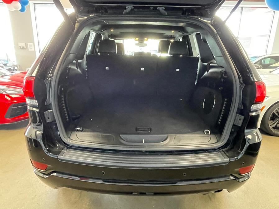 2020 Jeep Grand Cherokee Altitude 4x4, available for sale in Inwood, New York | 5 Towns Drive. Inwood, New York 2020 Jeep Grand Cherokee Altitude 4x4, available for sale in Inwood, New York | 5 Towns Drive. Inwood, New York