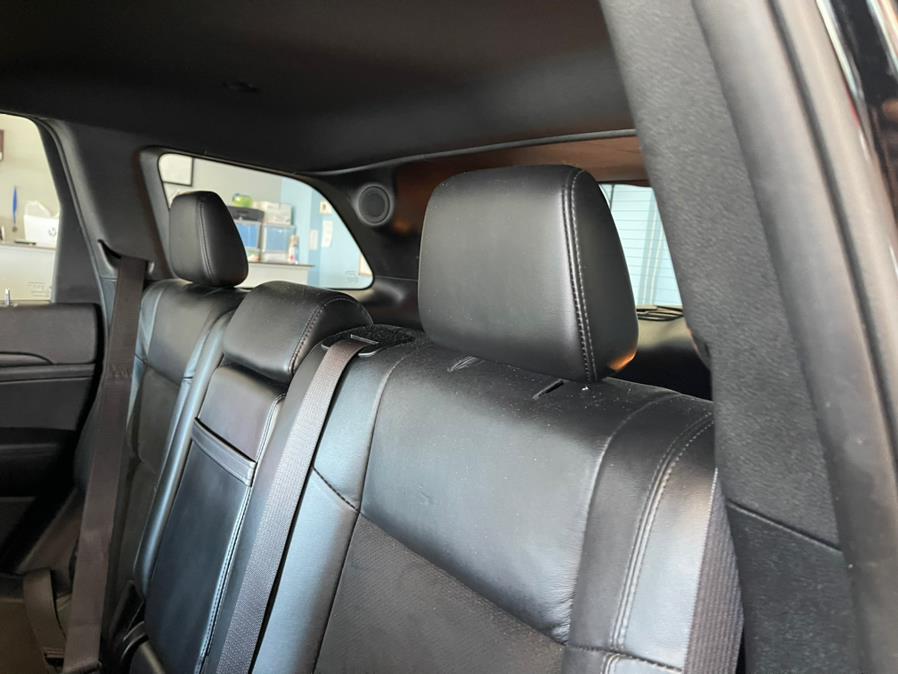 2020 Jeep Grand Cherokee Altitude 4x4, available for sale in Inwood, New York | 5 Towns Drive. Inwood, New York 2020 Jeep Grand Cherokee Altitude 4x4, available for sale in Inwood, New York | 5 Towns Drive. Inwood, New York