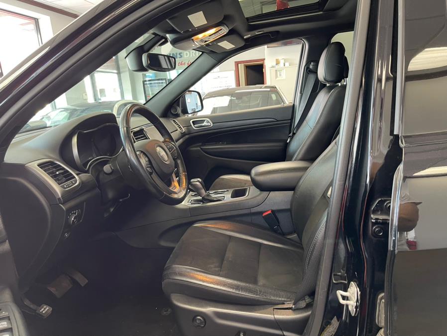 2020 Jeep Grand Cherokee Altitude 4x4, available for sale in Inwood, New York | 5 Towns Drive. Inwood, New York 2020 Jeep Grand Cherokee Altitude 4x4, available for sale in Inwood, New York | 5 Towns Drive. Inwood, New York