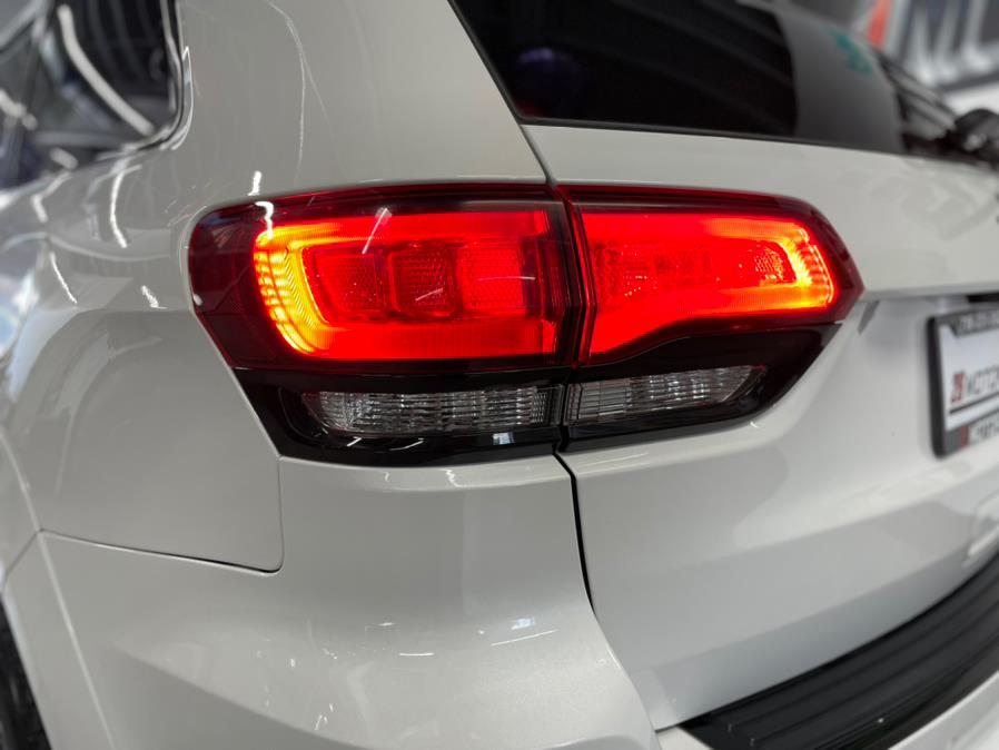 Used Jeep Grand Cherokee SRT SRT 4x4 2020 | Jamaica 26 Motors. Hollis, New York Used Jeep Grand Cherokee SRT SRT 4x4 2020 | Jamaica 26 Motors. Hollis, New York