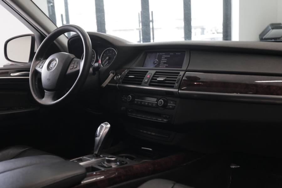Used BMW X5 AWD 4dr xDrive35i Premium 2013 | 26 Motors Long Island. ELMONT, New York Used BMW X5 AWD 4dr xDrive35i Premium 2013 | 26 Motors Long Island. ELMONT, New York