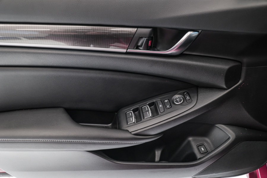 Used Honda Accord Sedan Sport 1.5T CVT 2021 | 26 Motors Long Island. ELMONT, New York Used Honda Accord Sedan Sport 1.5T CVT 2021 | 26 Motors Long Island. ELMONT, New York