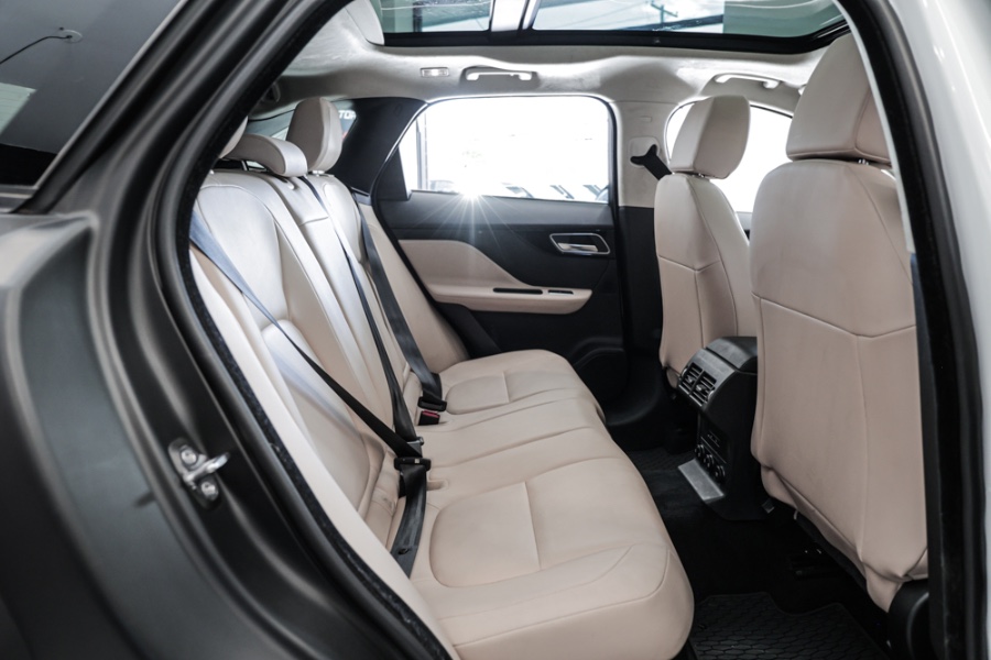 Used Jaguar F-PACE 25t Premium AWD 2019 | 26 Motors Long Island. ELMONT, New York Used Jaguar F-PACE 25t Premium AWD 2019 | 26 Motors Long Island. ELMONT, New York