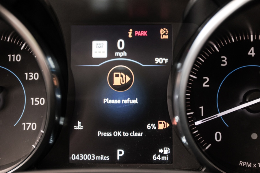 Used Jaguar F-PACE 25t Premium AWD 2019 | 26 Motors Long Island. ELMONT, New York Used Jaguar F-PACE 25t Premium AWD 2019 | 26 Motors Long Island. ELMONT, New York