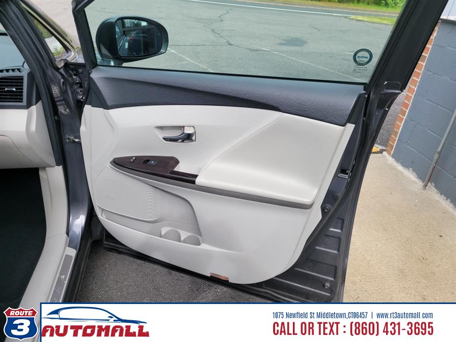 2009 Toyota Venza 4dr Wgn V6 FWD (Natl), available for sale in Middletown, Connecticut | RT 3 AUTO MALL LLC. Middletown, Connecticut 2009 Toyota Venza 4dr Wgn V6 FWD (Natl), available for sale in Middletown, Connecticut | RT 3 AUTO MALL LLC. Middletown, Connecticut