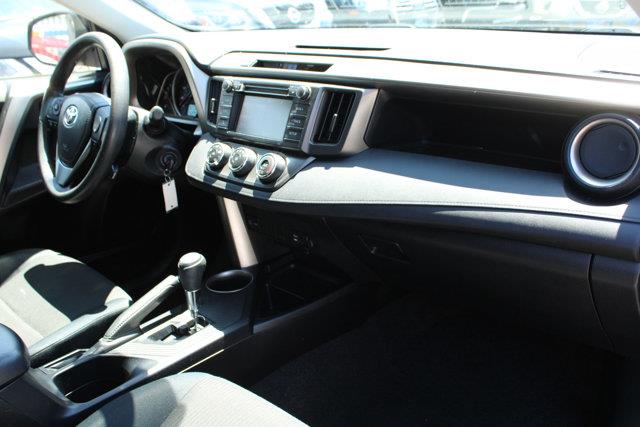 Used Toyota Rav-4 LE 2014 | NY Luxury Motors. Elmont, New York Used Toyota Rav-4 LE 2014 | NY Luxury Motors. Elmont, New York