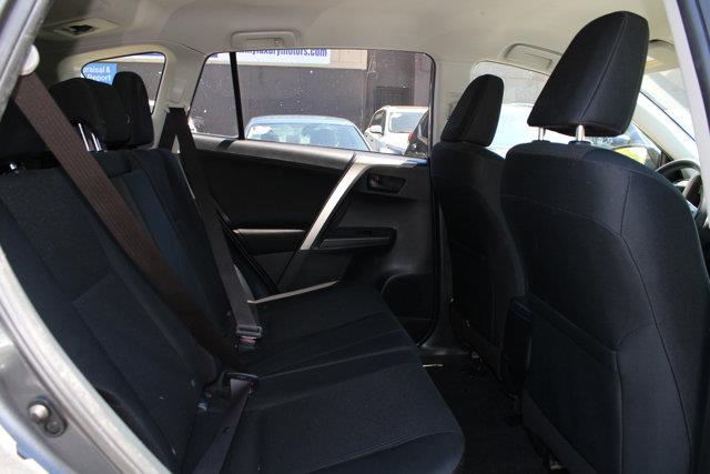 Used Toyota Rav-4 LE 2014 | NY Luxury Motors. Elmont, New York Used Toyota Rav-4 LE 2014 | NY Luxury Motors. Elmont, New York