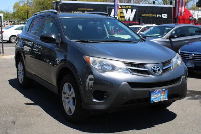 Used Toyota Rav-4 LE 2014 | NY Luxury Motors. Elmont, New York Used Toyota Rav-4 LE 2014 | NY Luxury Motors. Elmont, New York