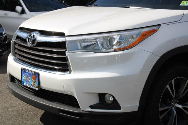 Used Toyota Highlander XLE 2016 | NY Luxury Motors. Elmont, New York Used Toyota Highlander XLE 2016 | NY Luxury Motors. Elmont, New York