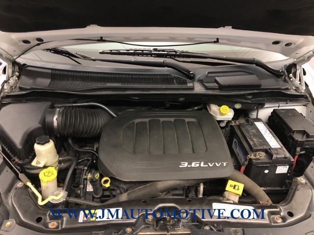 2014 Dodge Grand Caravan 4dr Wgn SXT, available for sale in Naugatuck, Connecticut | J&M Automotive Sls&Svc LLC. Naugatuck, Connecticut 2014 Dodge Grand Caravan 4dr Wgn SXT, available for sale in Naugatuck, Connecticut | J&M Automotive Sls&Svc LLC. Naugatuck, Connecticut