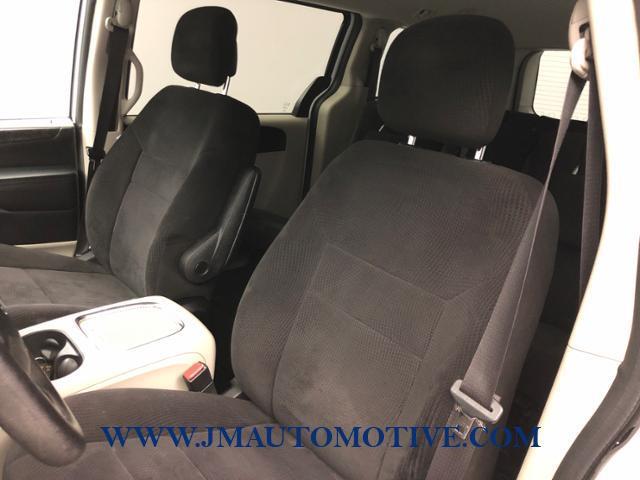 2014 Dodge Grand Caravan 4dr Wgn SXT, available for sale in Naugatuck, Connecticut | J&M Automotive Sls&Svc LLC. Naugatuck, Connecticut 2014 Dodge Grand Caravan 4dr Wgn SXT, available for sale in Naugatuck, Connecticut | J&M Automotive Sls&Svc LLC. Naugatuck, Connecticut