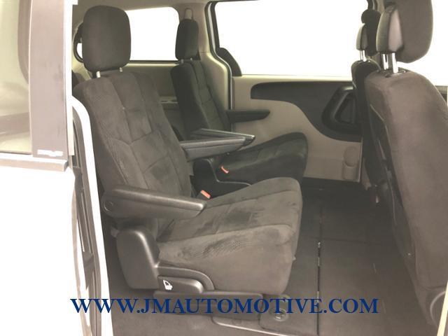 2014 Dodge Grand Caravan 4dr Wgn SXT, available for sale in Naugatuck, Connecticut | J&M Automotive Sls&Svc LLC. Naugatuck, Connecticut 2014 Dodge Grand Caravan 4dr Wgn SXT, available for sale in Naugatuck, Connecticut | J&M Automotive Sls&Svc LLC. Naugatuck, Connecticut