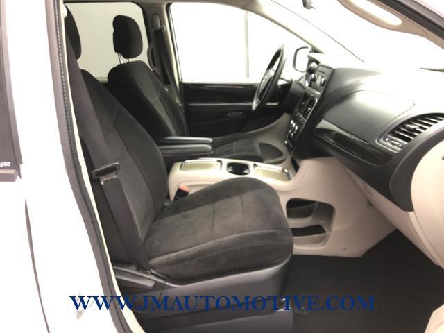 2014 Dodge Grand Caravan 4dr Wgn SXT, available for sale in Naugatuck, Connecticut | J&M Automotive Sls&Svc LLC. Naugatuck, Connecticut 2014 Dodge Grand Caravan 4dr Wgn SXT, available for sale in Naugatuck, Connecticut | J&M Automotive Sls&Svc LLC. Naugatuck, Connecticut
