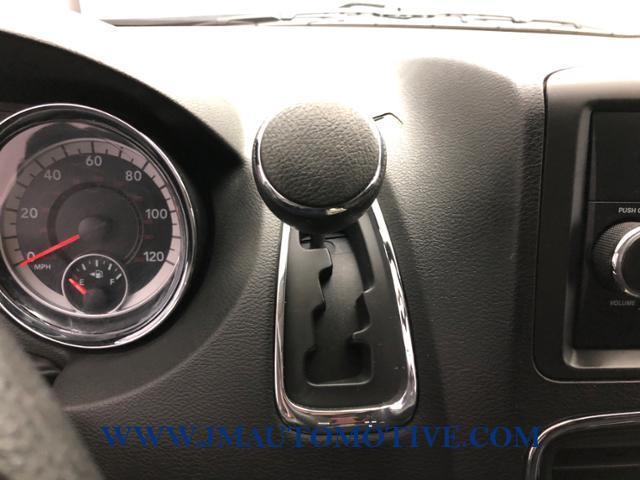 2014 Dodge Grand Caravan 4dr Wgn SXT, available for sale in Naugatuck, Connecticut | J&M Automotive Sls&Svc LLC. Naugatuck, Connecticut 2014 Dodge Grand Caravan 4dr Wgn SXT, available for sale in Naugatuck, Connecticut | J&M Automotive Sls&Svc LLC. Naugatuck, Connecticut