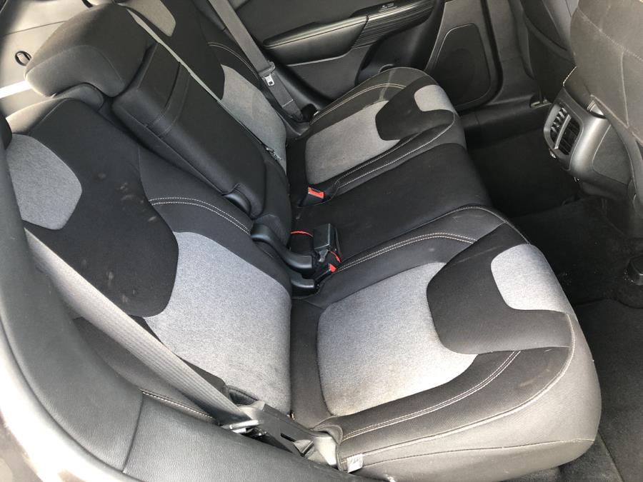 2014 Jeep Cherokee 4WD 4dr Latitude, available for sale in Waterbury, Connecticut | National Auto Brokers, Inc.. Waterbury, Connecticut 2014 Jeep Cherokee 4WD 4dr Latitude, available for sale in Waterbury, Connecticut | National Auto Brokers, Inc.. Waterbury, Connecticut