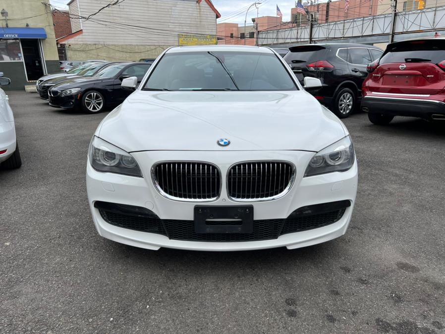 Used BMW 7 Series 4dr Sdn 750Li xDrive AWD 2012 | Sunrise Autoland. Jamaica, New York Used BMW 7 Series 4dr Sdn 750Li xDrive AWD 2012 | Sunrise Autoland. Jamaica, New York