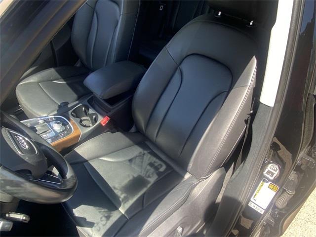 2017 Audi Q5 2.0T Premium Plus, available for sale in Stratford, Connecticut | Wiz Leasing Inc. Stratford, Connecticut 2017 Audi Q5 2.0T Premium Plus, available for sale in Stratford, Connecticut | Wiz Leasing Inc. Stratford, Connecticut