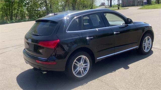 2017 Audi Q5 2.0T Premium Plus, available for sale in Stratford, Connecticut | Wiz Leasing Inc. Stratford, Connecticut 2017 Audi Q5 2.0T Premium Plus, available for sale in Stratford, Connecticut | Wiz Leasing Inc. Stratford, Connecticut