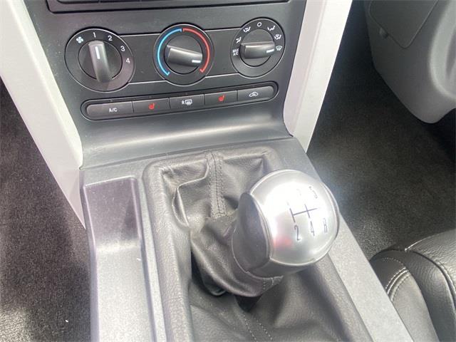 2007 Ford Mustang GT Deluxe, available for sale in Stratford, Connecticut | Wiz Leasing Inc. Stratford, Connecticut 2007 Ford Mustang GT Deluxe, available for sale in Stratford, Connecticut | Wiz Leasing Inc. Stratford, Connecticut