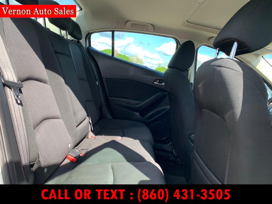 2015 Mazda Mazda3 4dr Sdn Auto i Touring, available for sale in Manchester, Connecticut | Vernon Auto Sale & Service. Manchester, Connecticut 2015 Mazda Mazda3 4dr Sdn Auto i Touring, available for sale in Manchester, Connecticut | Vernon Auto Sale & Service. Manchester, Connecticut