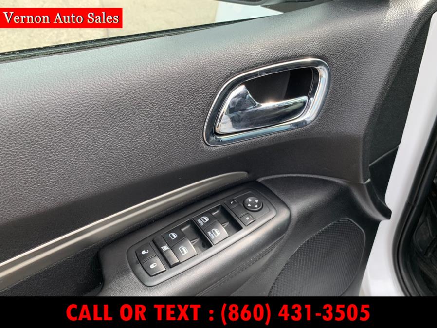 Used Dodge Durango AWD 4dr SXT 2013 | Vernon Auto Sale & Service. Manchester, Connecticut Used Dodge Durango AWD 4dr SXT 2013 | Vernon Auto Sale & Service. Manchester, Connecticut