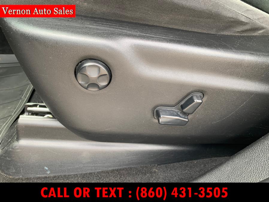 Used Dodge Durango AWD 4dr SXT 2013 | Vernon Auto Sale & Service. Manchester, Connecticut Used Dodge Durango AWD 4dr SXT 2013 | Vernon Auto Sale & Service. Manchester, Connecticut