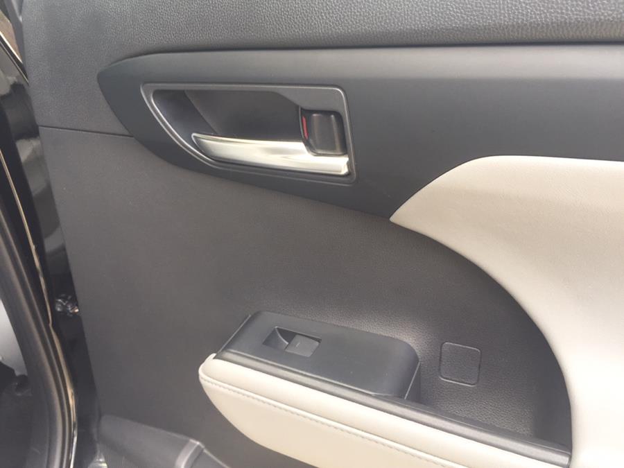 2020 Toyota Highlander XLE, available for sale in Jamaica, New York | Sylhet Motors Inc.. Jamaica, New York 2020 Toyota Highlander XLE, available for sale in Jamaica, New York | Sylhet Motors Inc.. Jamaica, New York