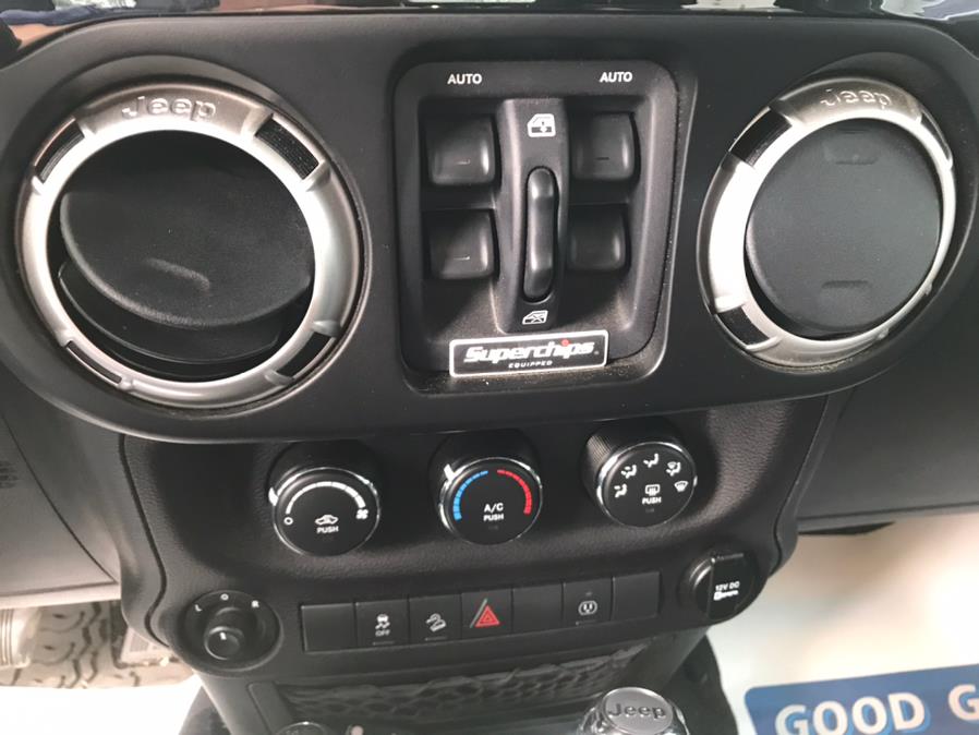 Used Jeep Wrangler Unlimited Rubicon 4x4 2017 | Good Guys Auto House. Southington, Connecticut Used Jeep Wrangler Unlimited Rubicon 4x4 2017 | Good Guys Auto House. Southington, Connecticut