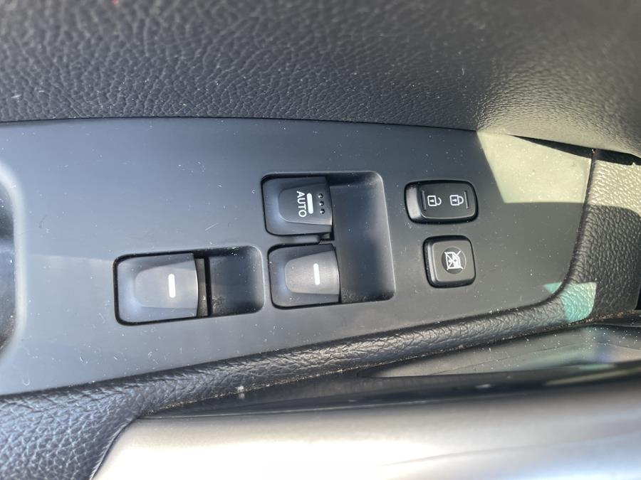 Used Hyundai Veloster 3dr Cpe Auto Turbo 2016 | Lex Autos LLC. Hartford, Connecticut Used Hyundai Veloster 3dr Cpe Auto Turbo 2016 | Lex Autos LLC. Hartford, Connecticut