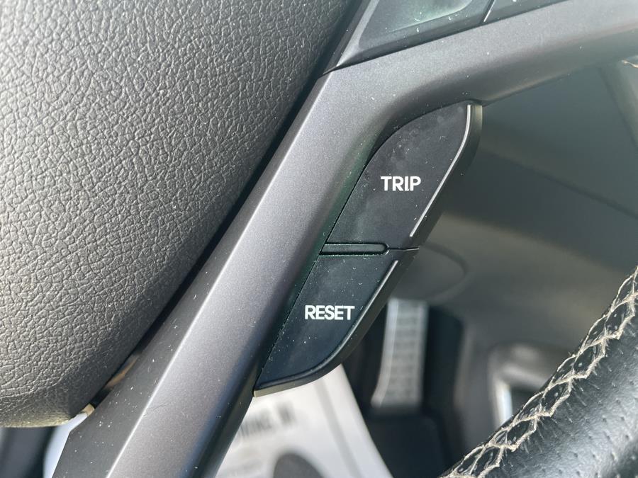 Used Hyundai Veloster 3dr Cpe Auto Turbo 2016 | Lex Autos LLC. Hartford, Connecticut Used Hyundai Veloster 3dr Cpe Auto Turbo 2016 | Lex Autos LLC. Hartford, Connecticut