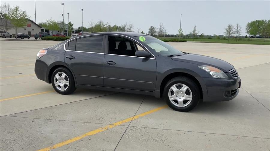 2009 Nissan Altima 4dr Sdn I4 CVT 2.5 S, available for sale in Elida, Ohio | Josh's All Under Ten LLC. Elida, Ohio 2009 Nissan Altima 4dr Sdn I4 CVT 2.5 S, available for sale in Elida, Ohio | Josh's All Under Ten LLC. Elida, Ohio