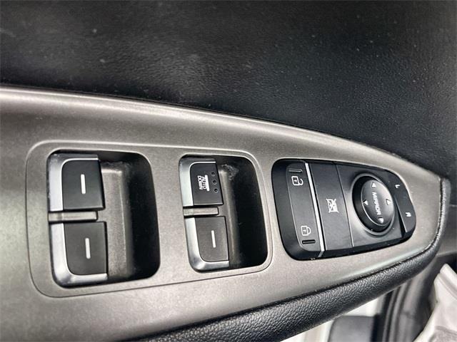 Used Kia Optima LX 2019 | Eastchester Motor Cars. Bronx, New York Used Kia Optima LX 2019 | Eastchester Motor Cars. Bronx, New York