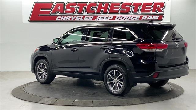Used Toyota Highlander XLE 2019 | Eastchester Motor Cars. Bronx, New York Used Toyota Highlander XLE 2019 | Eastchester Motor Cars. Bronx, New York