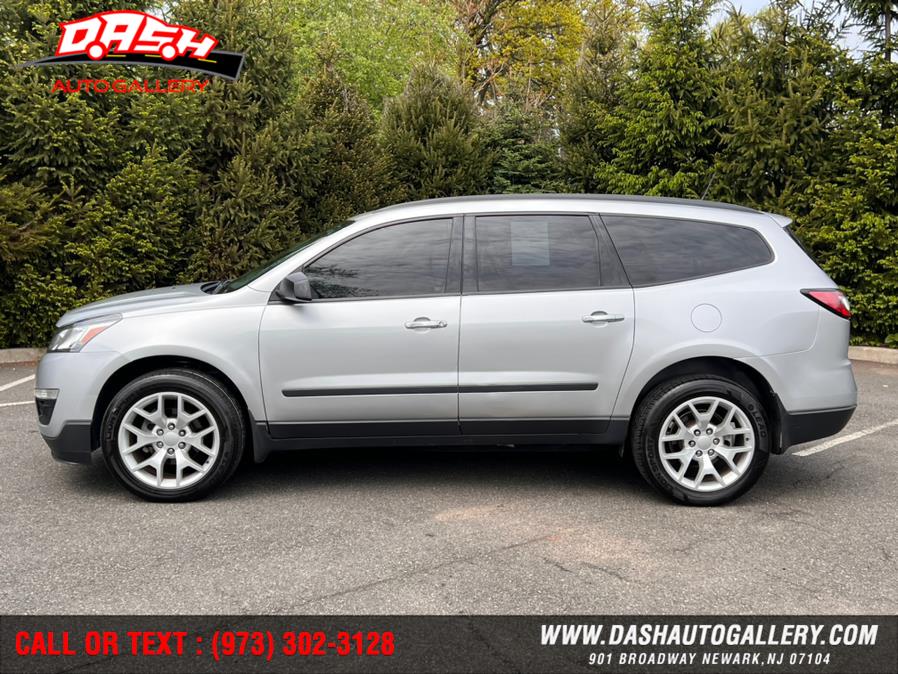 2015 Chevrolet Traverse AWD 4dr LS, available for sale in Newark, New Jersey | Dash Auto Gallery Inc.. Newark, New Jersey 2015 Chevrolet Traverse AWD 4dr LS, available for sale in Newark, New Jersey | Dash Auto Gallery Inc.. Newark, New Jersey